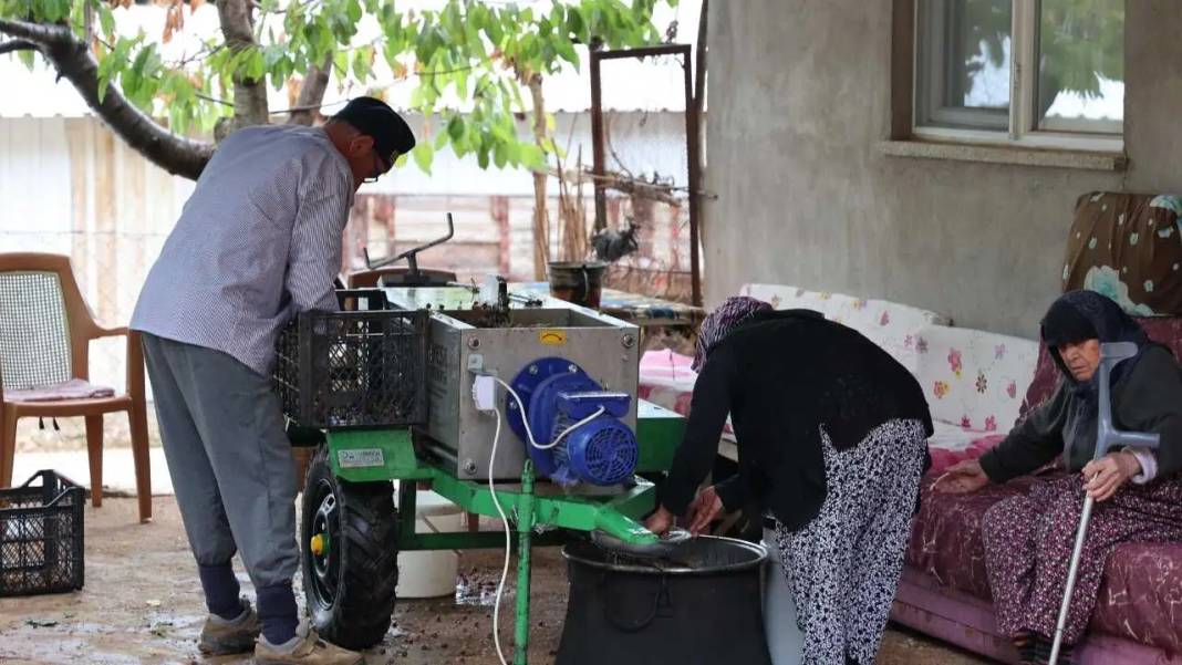 Antalya’da Pekmez Üretimi 10 Dakikaya İndi! 7